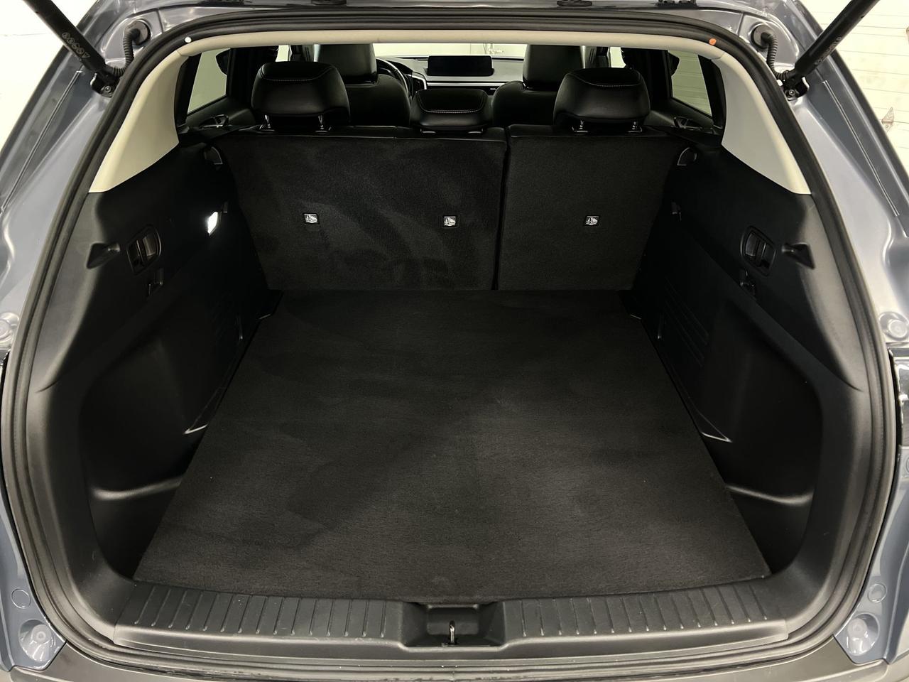 2025 Mazda CX-50 AWD | HTD LEATHER | PANO ROOF | CARPLAY | ALLOYS Photo
