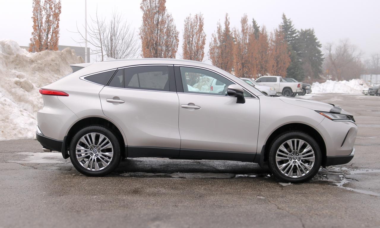 2023 Toyota Venza XLE AWD | JBL AUDIO  | HEATED SEATS | BLUETOOTH | Photo3