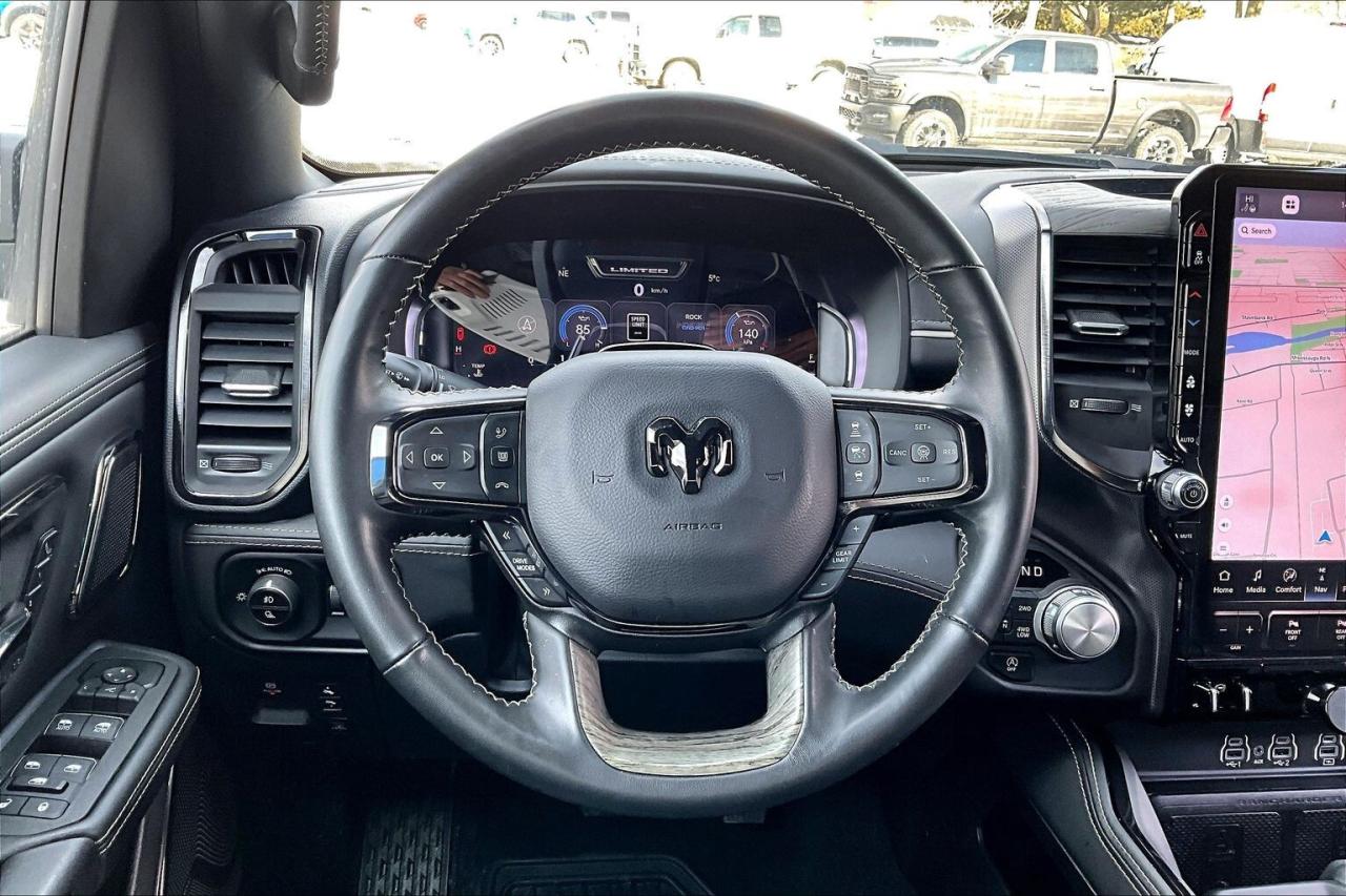 2025 RAM 1500 Limited | Level A | Panoroof | Bed Utility | 4X4 Photo