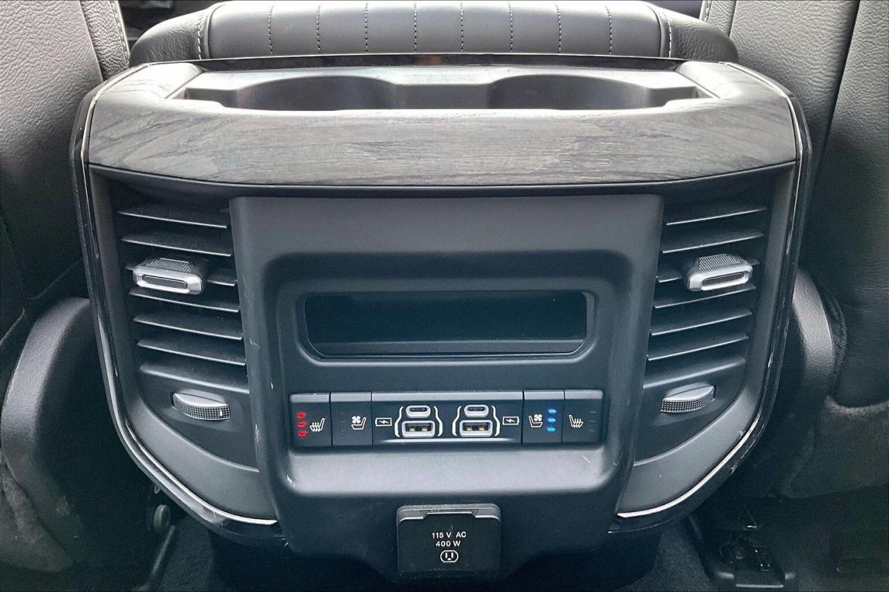 2025 RAM 1500 Limited | Level A | Panoroof | Bed Utility | 4X4 Photo