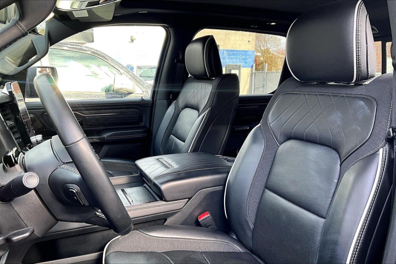 2025 RAM 1500 Limited | Level A | Panoroof | Bed Utility | 4X4 Photo