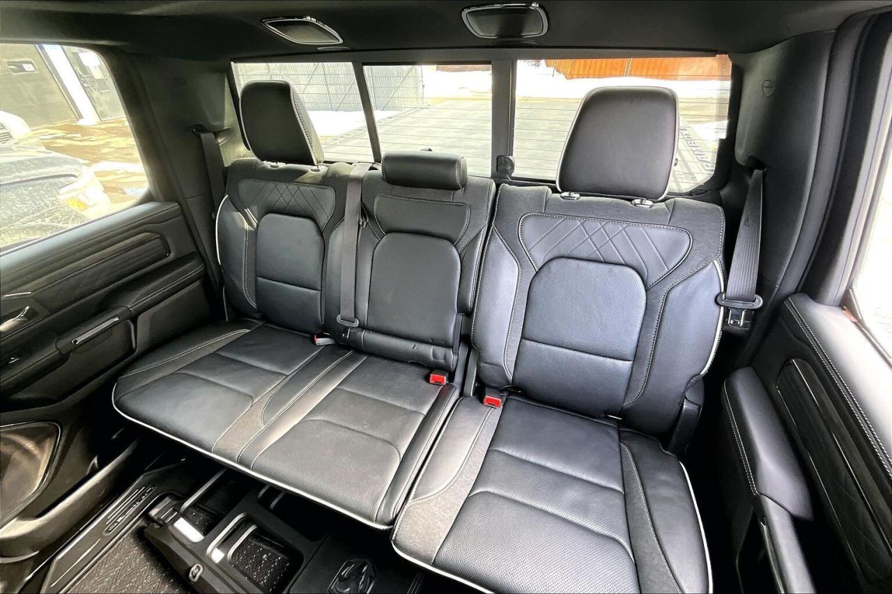 2025 RAM 1500 Limited | Level A | Panoroof | Bed Utility | 4X4 Photo