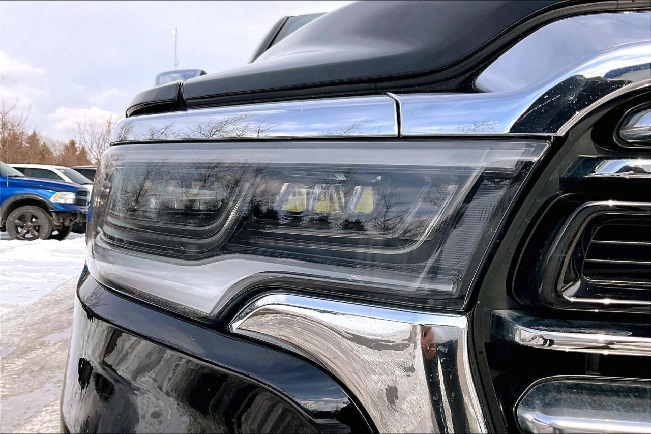 2025 RAM 1500 Limited | Level A | Panoroof | Bed Utility | 4X4 Photo