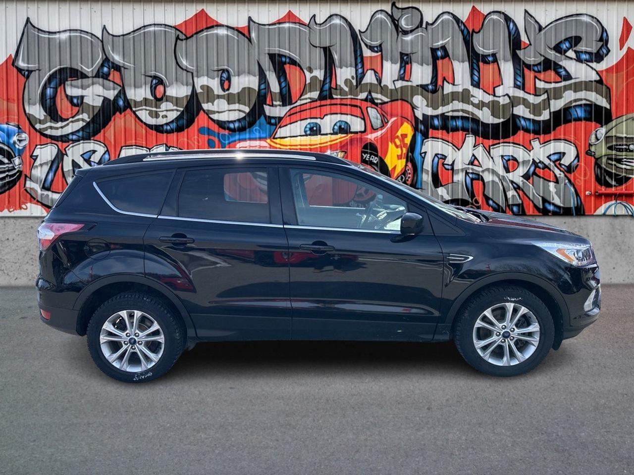 2018 Ford Escape SEL, AWD, HEATED LEATHER, BACK UP CAMERA!