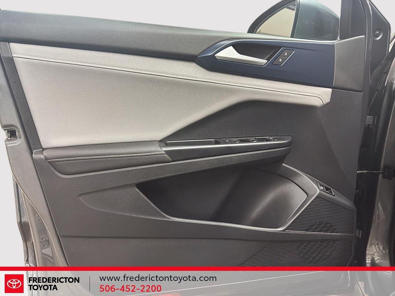 2024 Volkswagen Taos Comfortline Photo