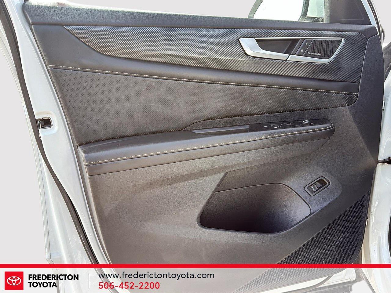 2024 Volkswagen Atlas Cross Sport Highline Photo