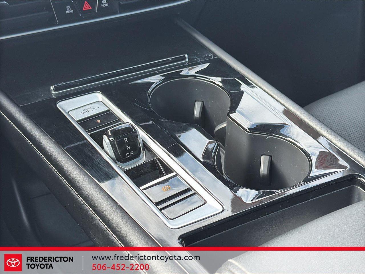 2024 Volkswagen Atlas Cross Sport Highline Photo