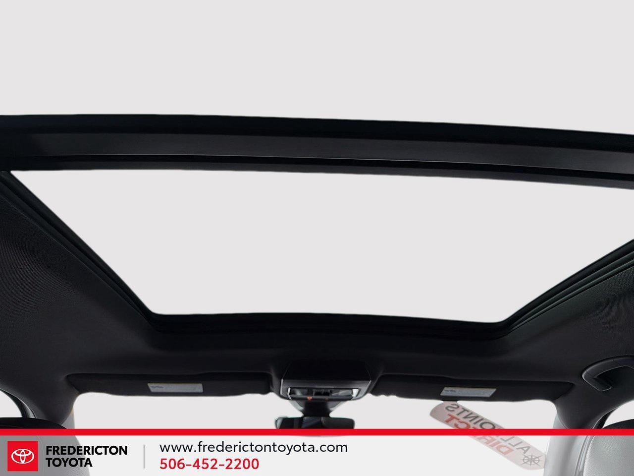 2024 Volkswagen Atlas Cross Sport Highline Photo