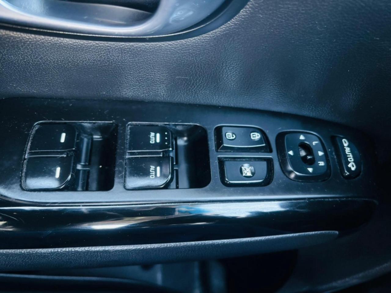 2015 Kia Soul 5dr Wagon Automatic EX+ Photo