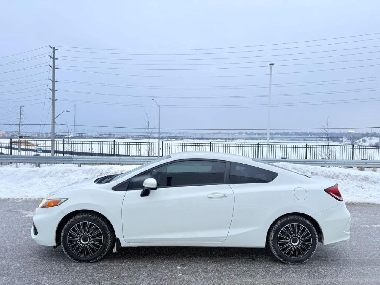 2015 Honda Civic COUPE Auto, FWD, 1.8L 4cyl, Gas Photo