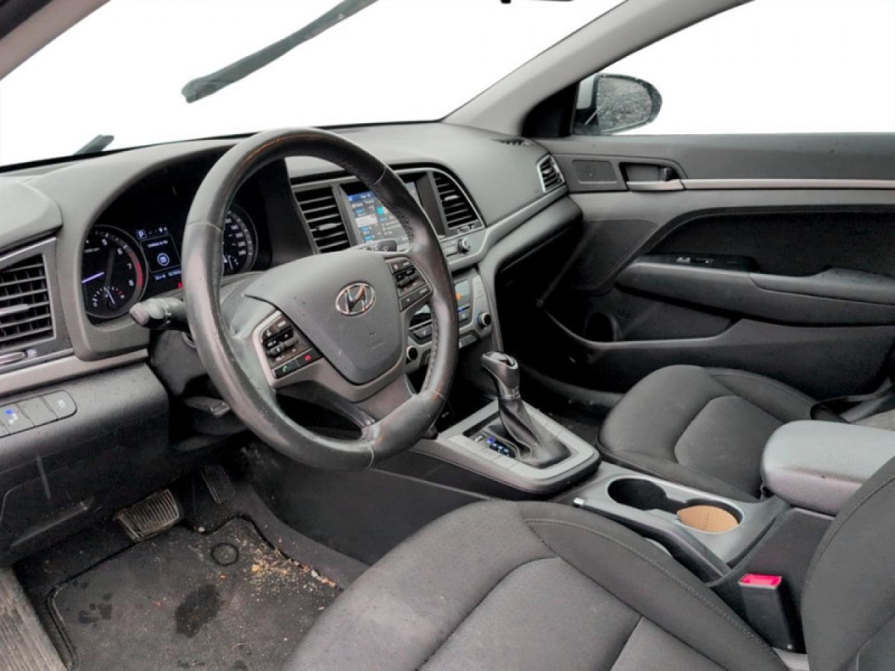 2018 Hyundai Elantra GL SE Photo