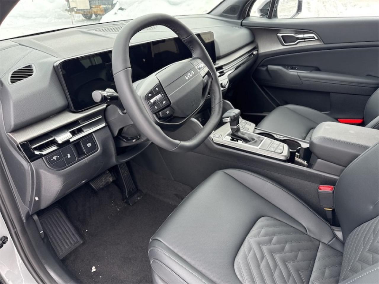 2026 Kia Sportage X-Line AWD  Leather Seats Photo