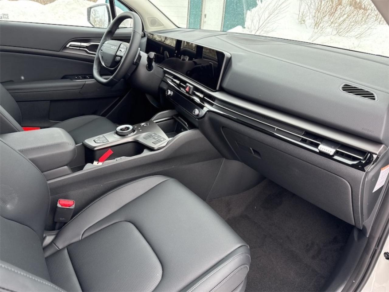 2026 Kia Sportage Hybrid EX AWD  Navigation GPS Photo