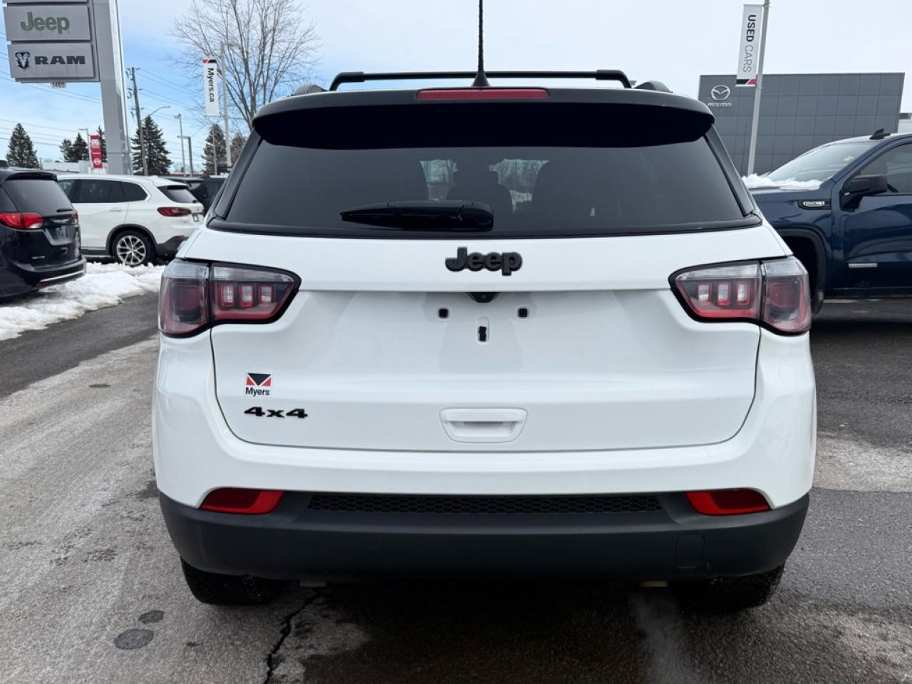 2023 Jeep Compass Altitude  - Leather Seats -  4G Wi-Fi - $100.90 /Wk Photo