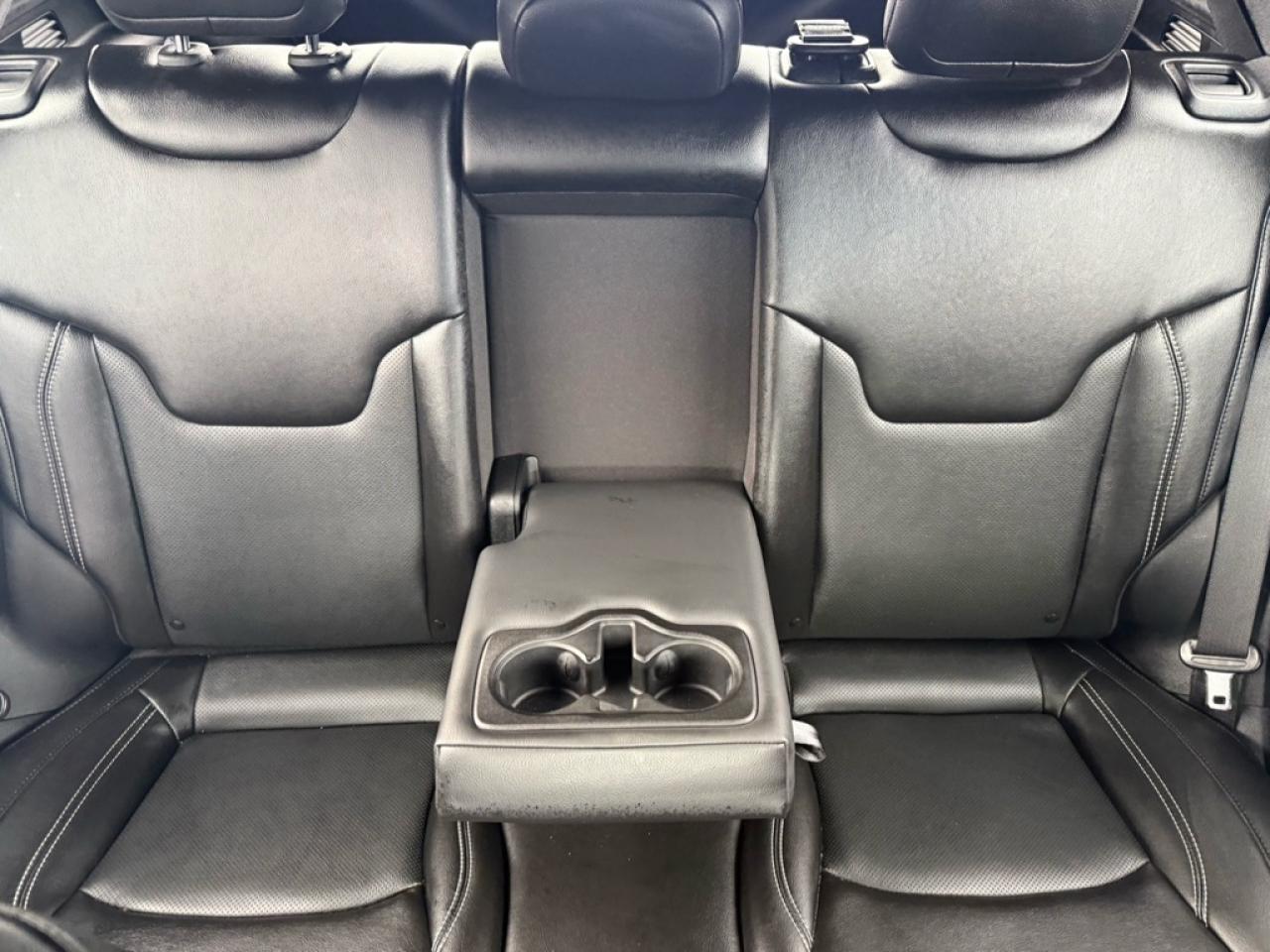 2023 Jeep Compass Altitude  - Leather Seats -  4G Wi-Fi - $100.90 /Wk Photo