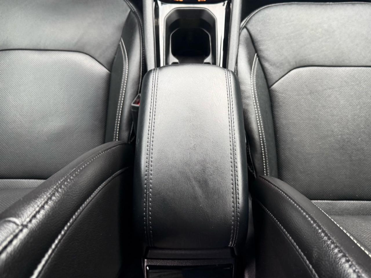 2023 Jeep Compass Altitude  - Leather Seats -  4G Wi-Fi - $100.90 /Wk Photo