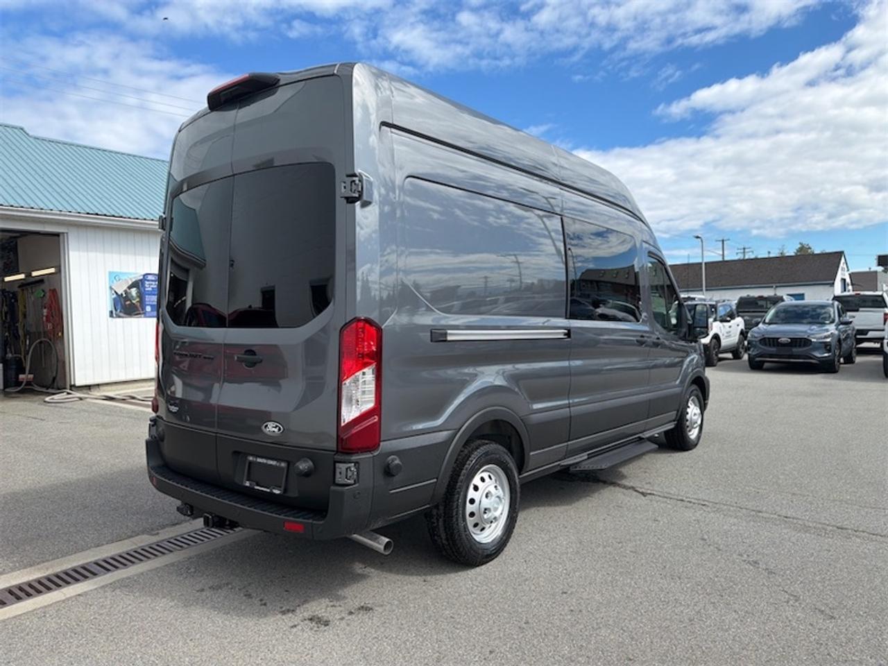 2026 Ford Transit Cargo Van Base  - Back Up Alarm Photo4