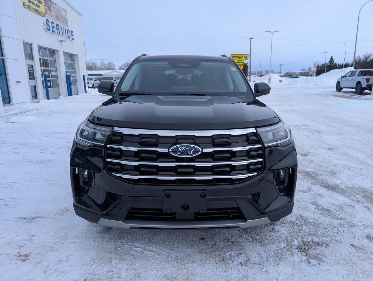 2026 Ford Explorer Active w/200A Pkg Photo2