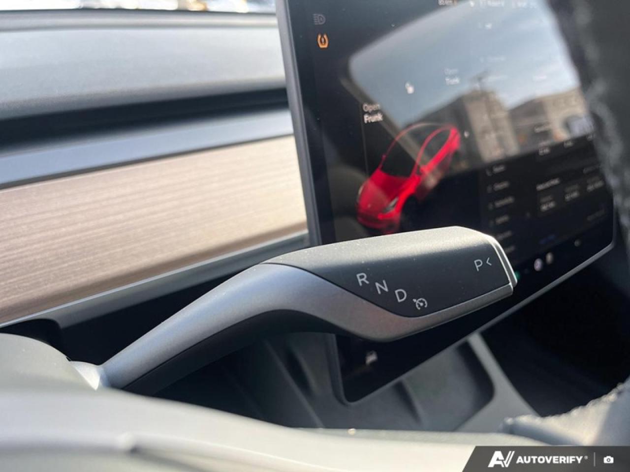 2025 Tesla Model Y Long Range  TESLA MODEL Y LONG RANGE Photo