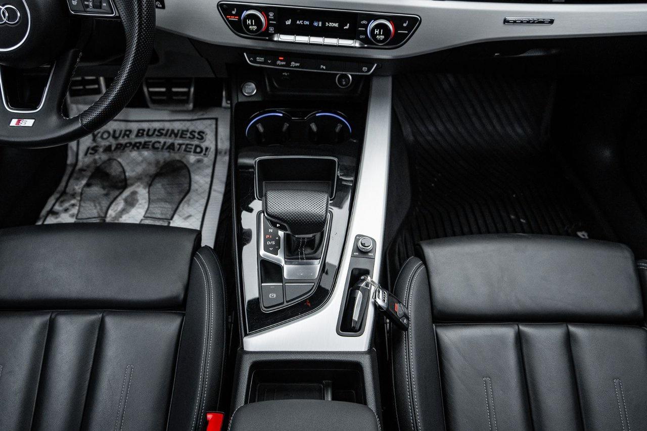 2023 Audi A4 Sedan PROGRESSIV Photo