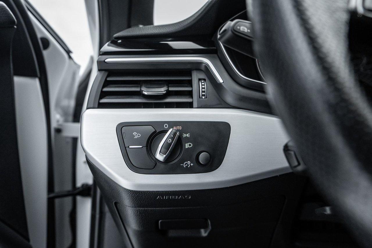 2023 Audi A4 Sedan PROGRESSIV Photo