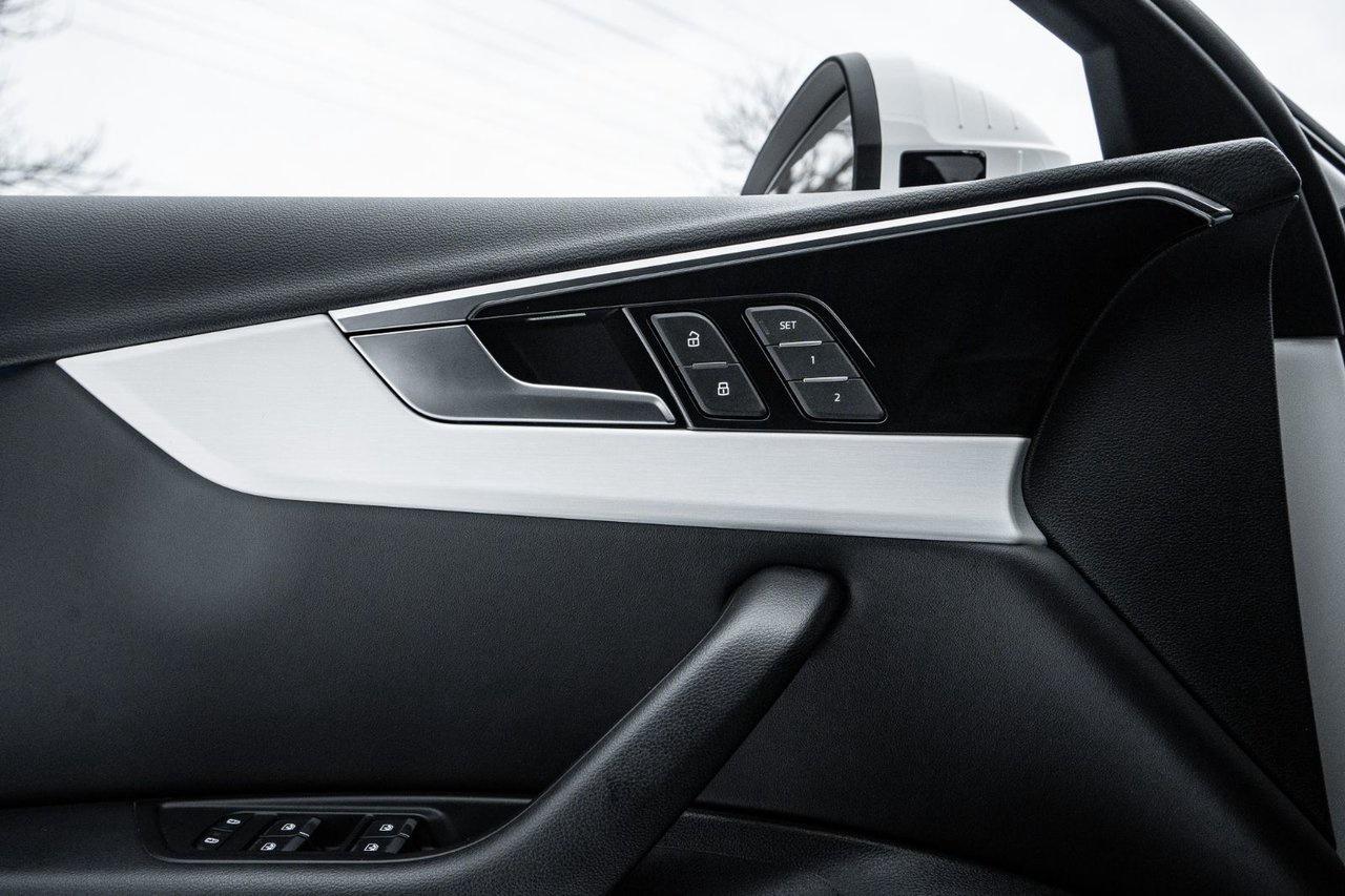 2023 Audi A4 Sedan PROGRESSIV Photo