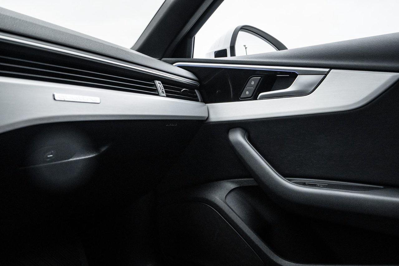 2023 Audi A4 Sedan PROGRESSIV Photo