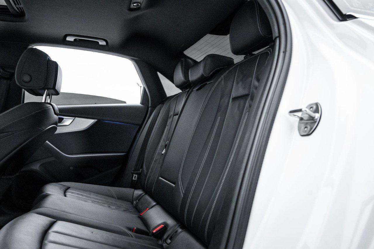 2023 Audi A4 Sedan PROGRESSIV Photo