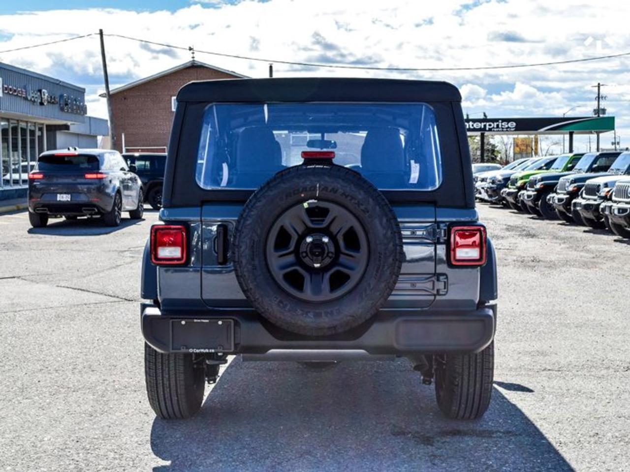 2026 Jeep Wrangler Sport 4x4 Soft Top Apple Carplay Backup Camera Photo