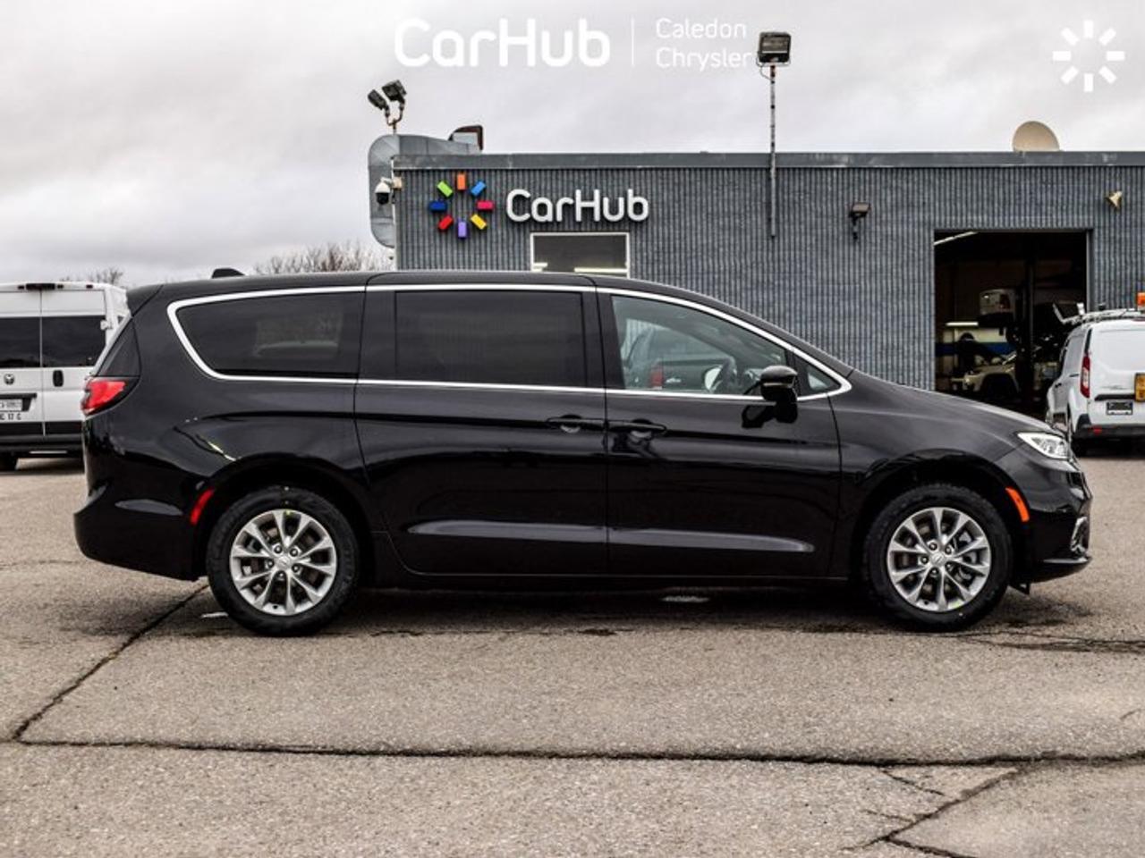 2026 Chrysler Pacifica Select AWD 360 Camera Blind Spot Heated Front Seats Alloy Rims Photo
