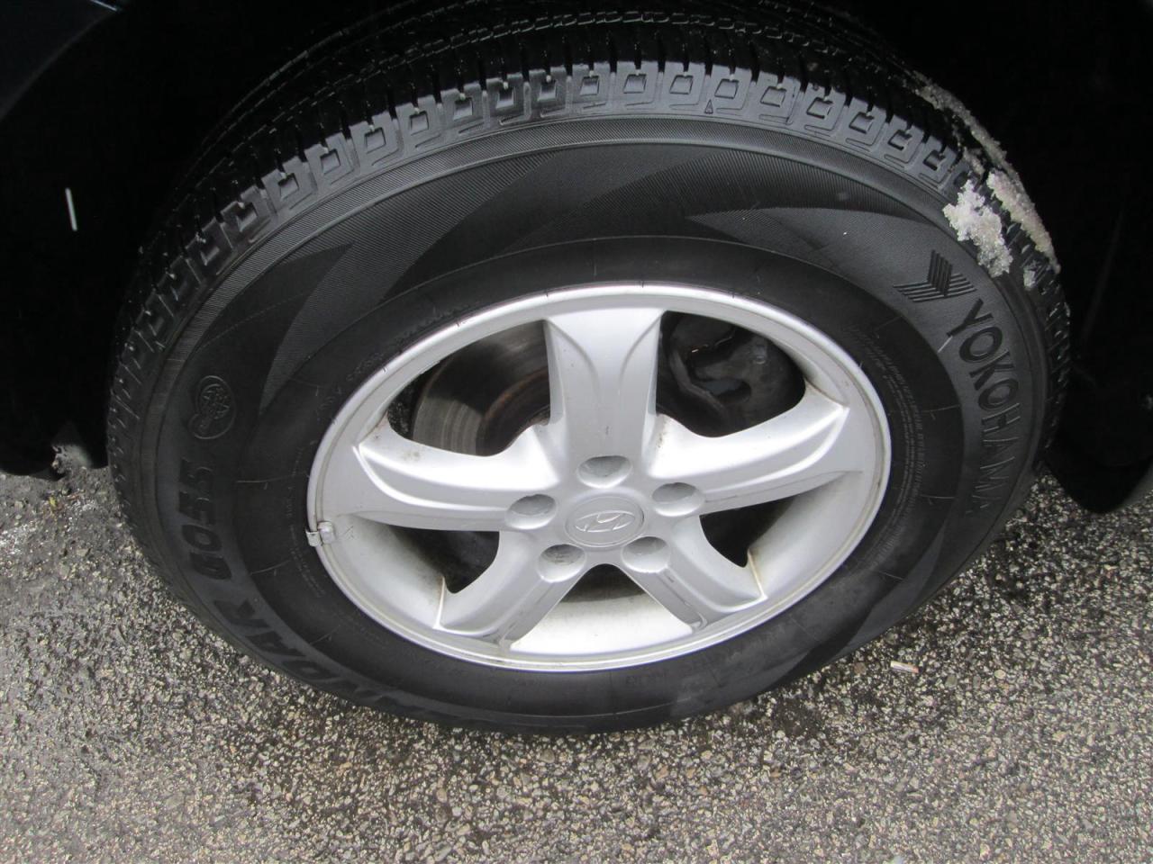 2009 Hyundai Santa Fe GLS Photo4