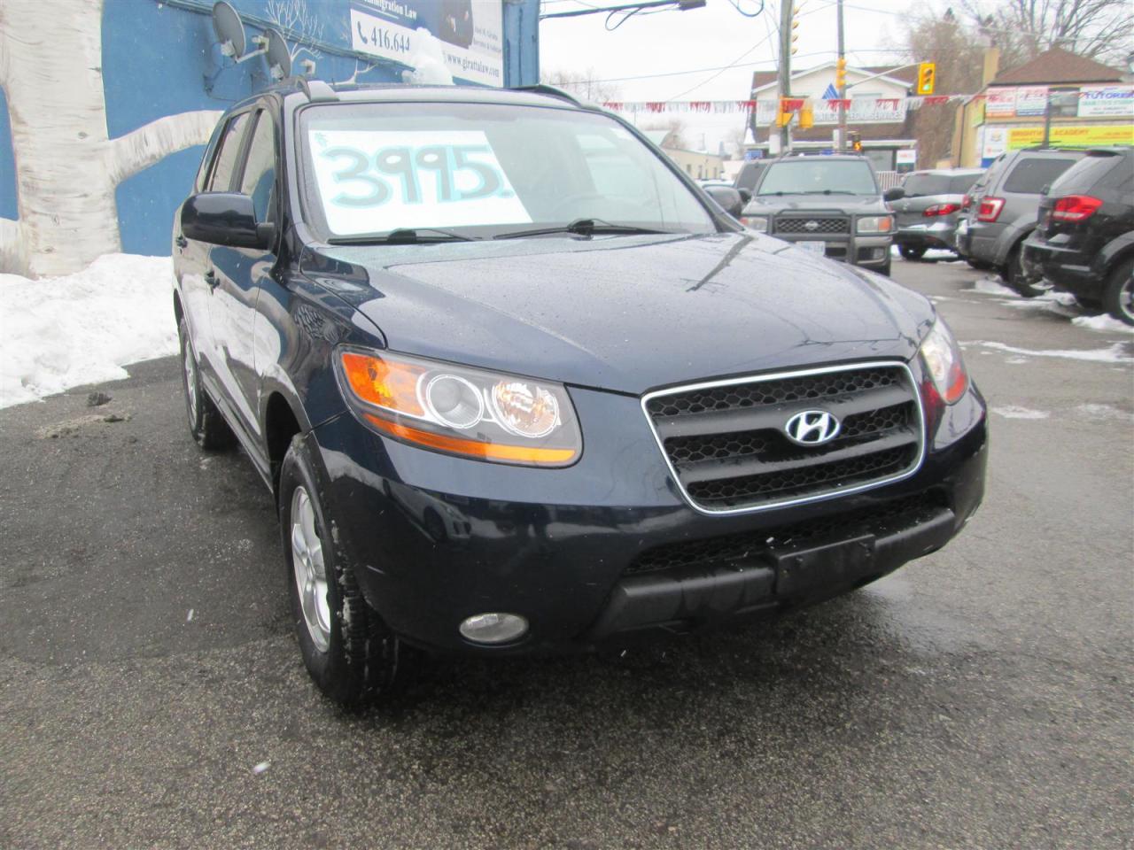 2009 Hyundai Santa Fe GLS Photo