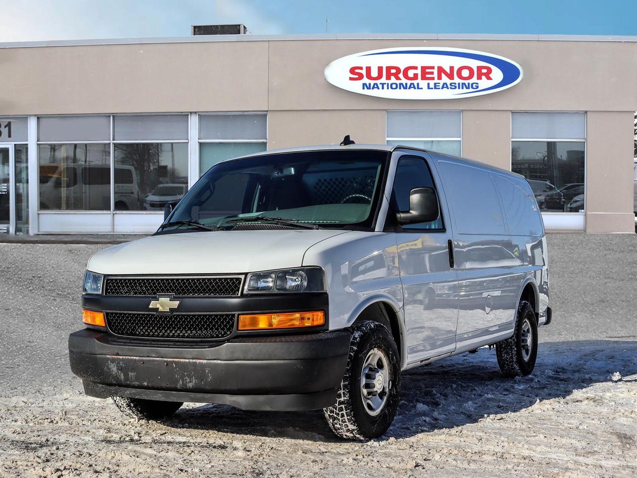 2019 Chevrolet Express  Photo0
