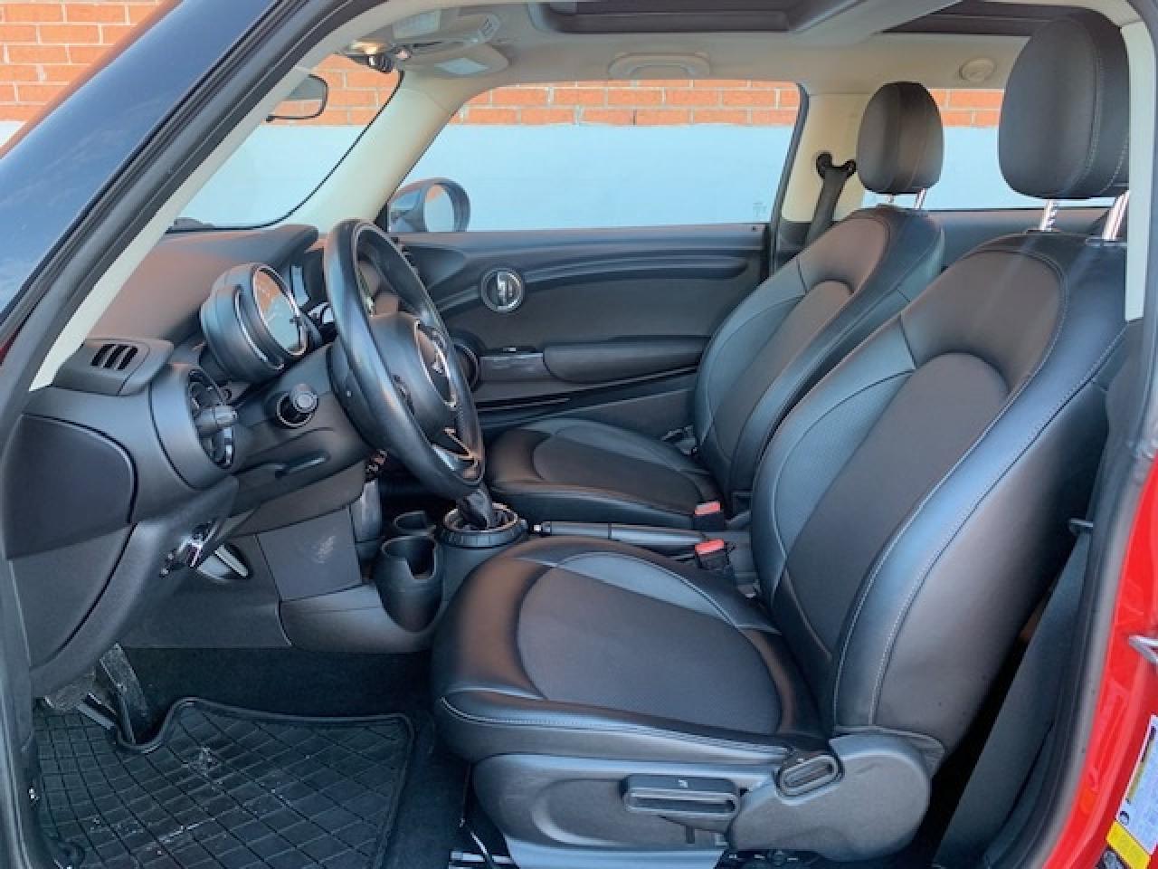 2016 MINI Cooper  Photo