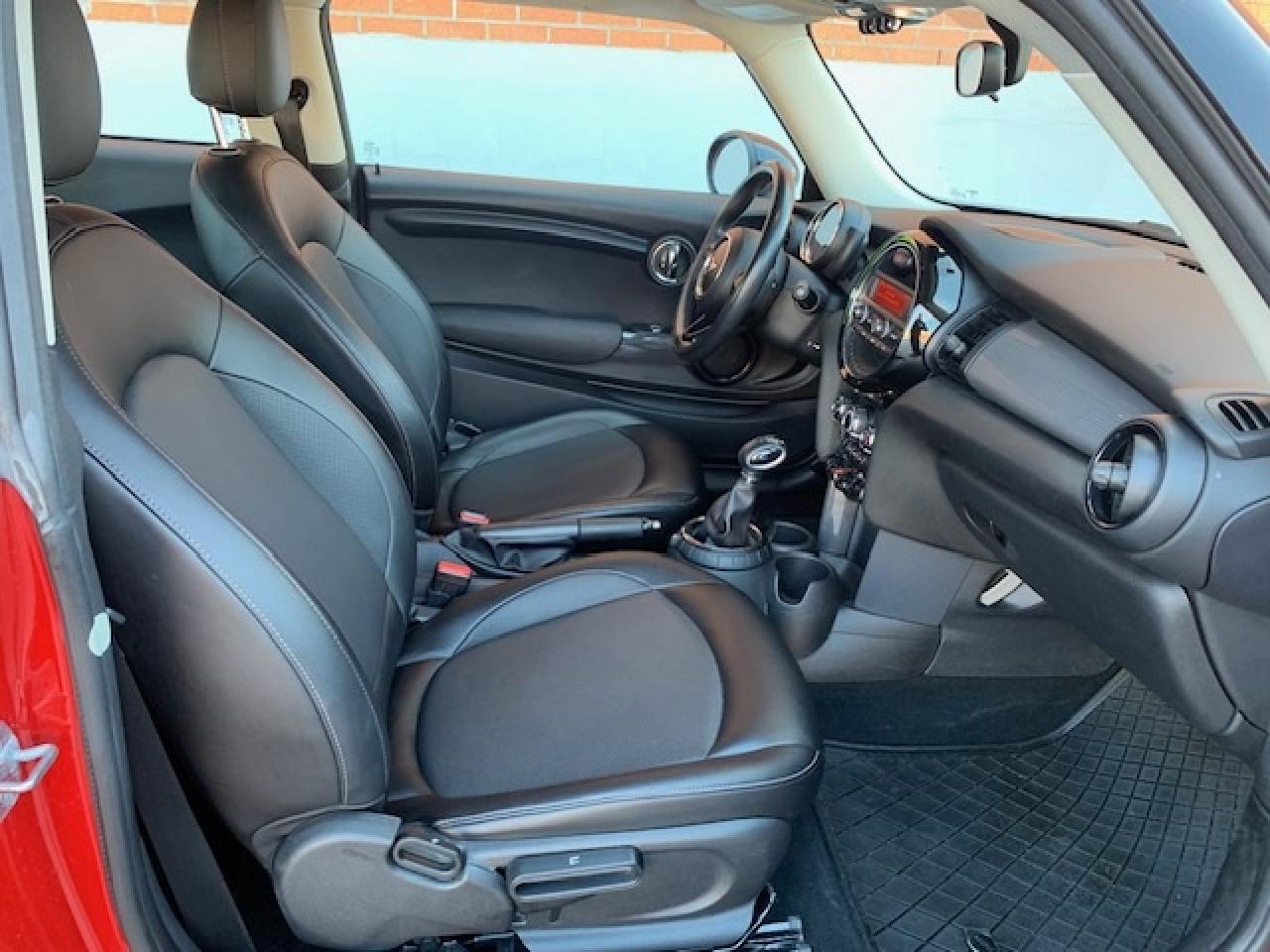 2016 MINI Cooper  Photo