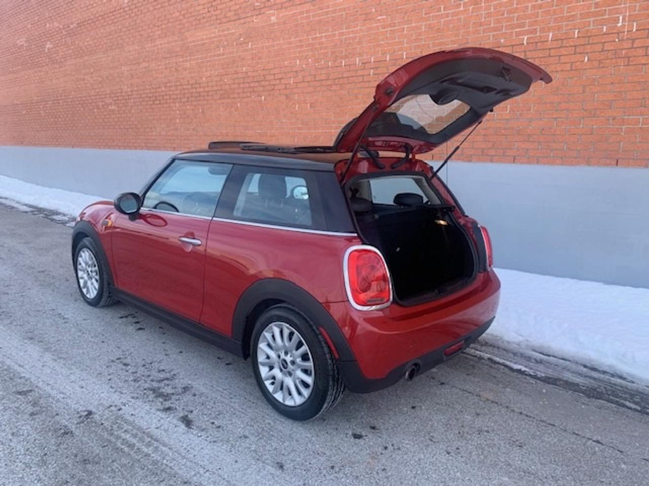 2016 MINI Cooper  Photo