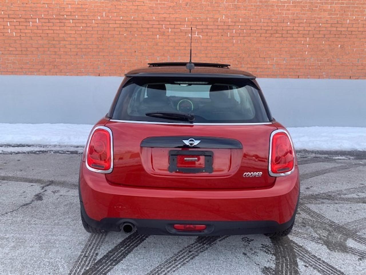 2016 MINI Cooper  Photo