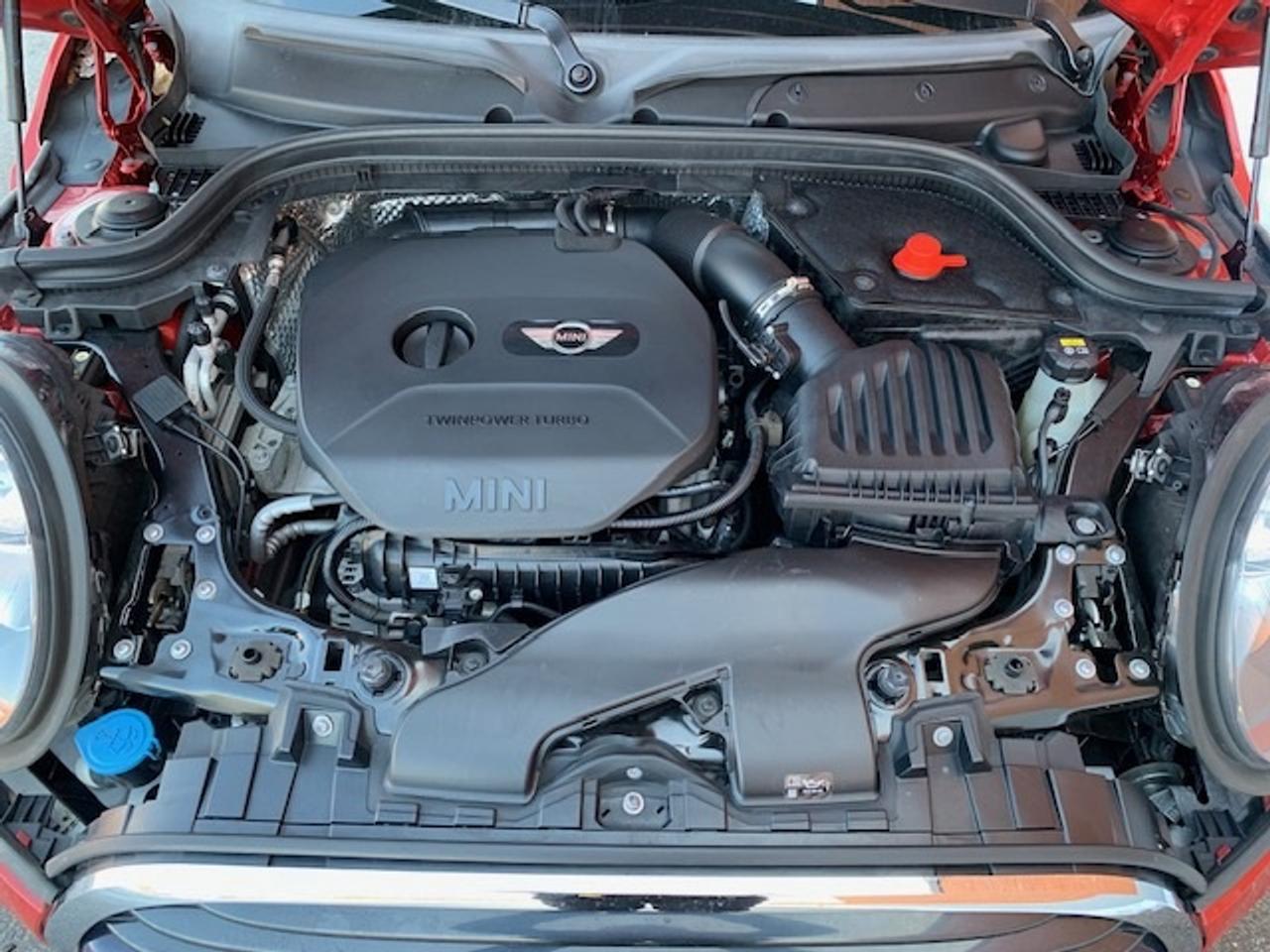 2016 MINI Cooper  Photo