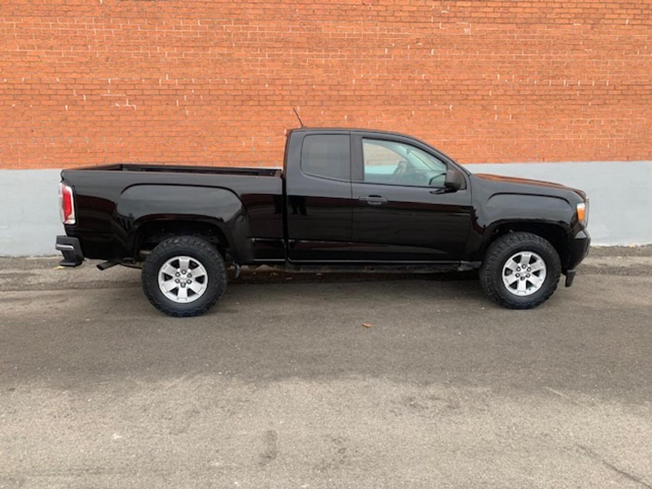 2018 GMC Canyon EXT V6 Photo3