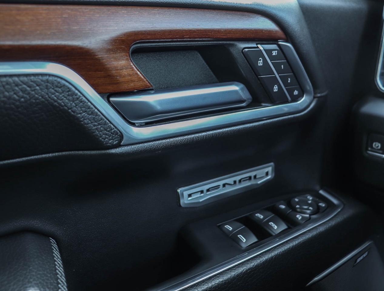 2023 GMC Sierra 1500 Denali Photo