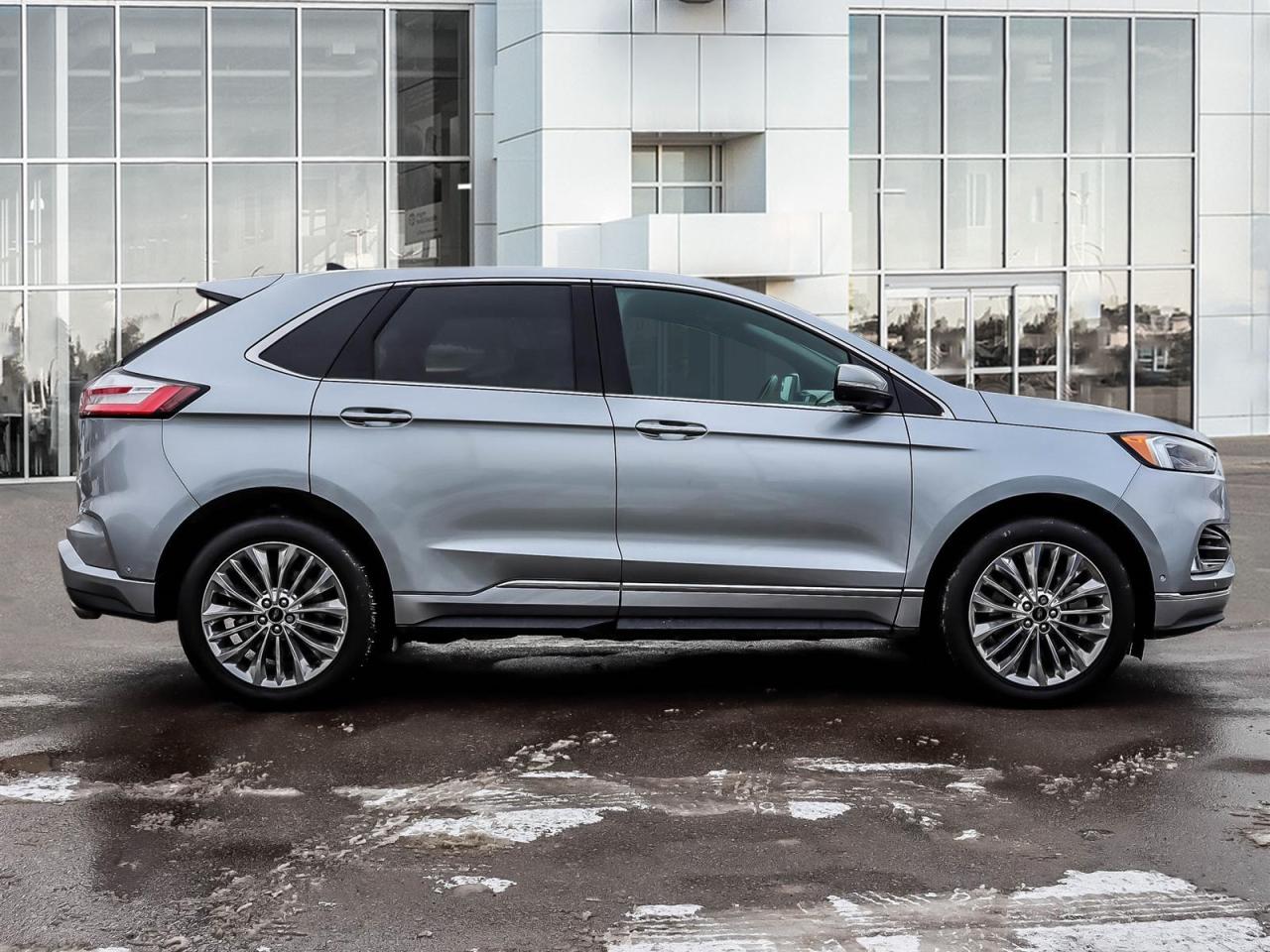 2024 Ford Edge Titanium Photo
