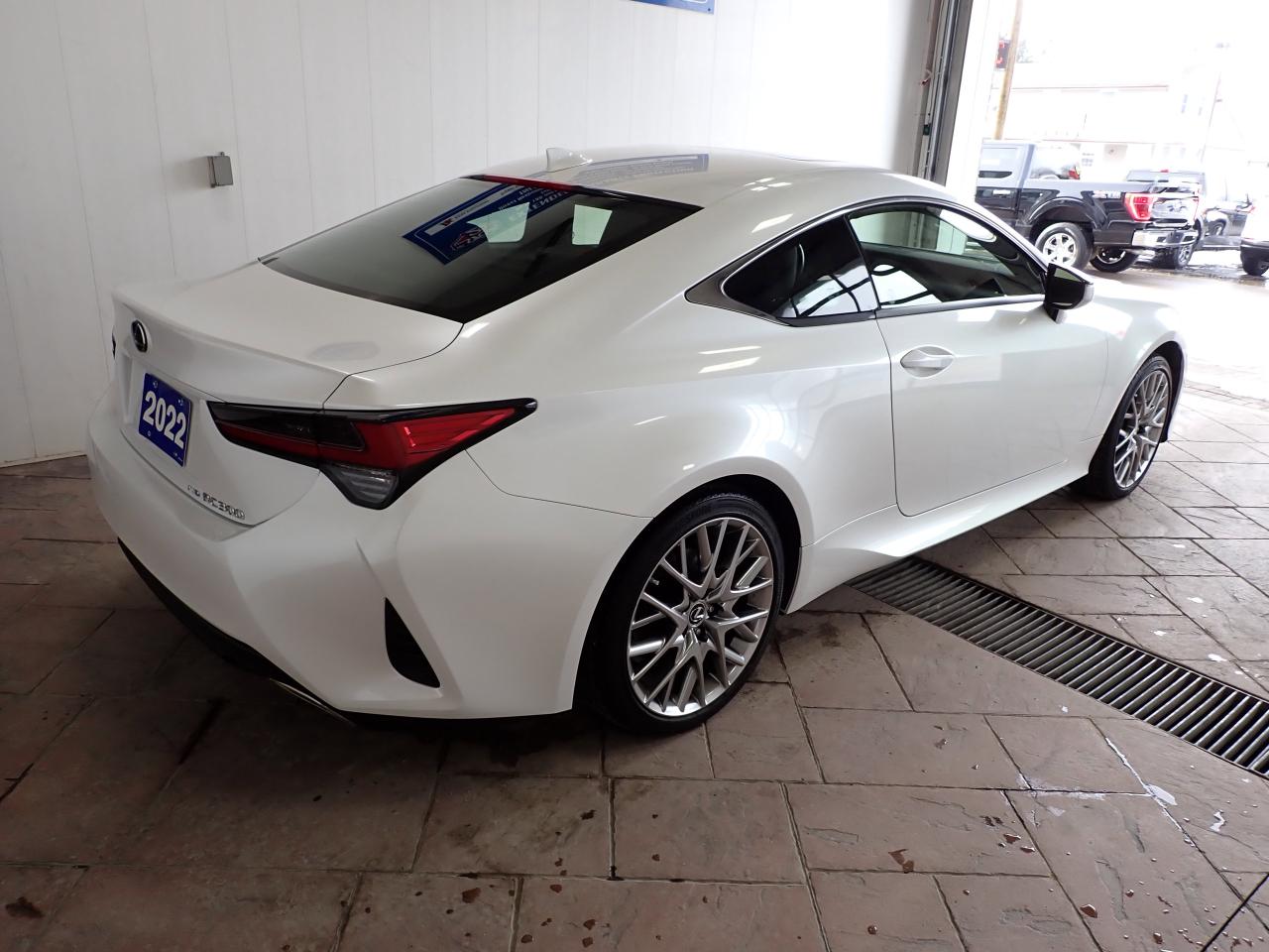 2022 Lexus RC 300 AWD LEATHER SUNROOF Photo