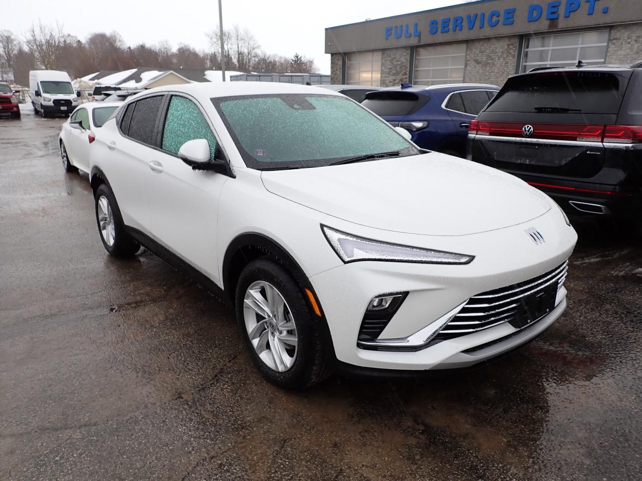 2024 Buick Envista Preferred AWD 4DR Photo0