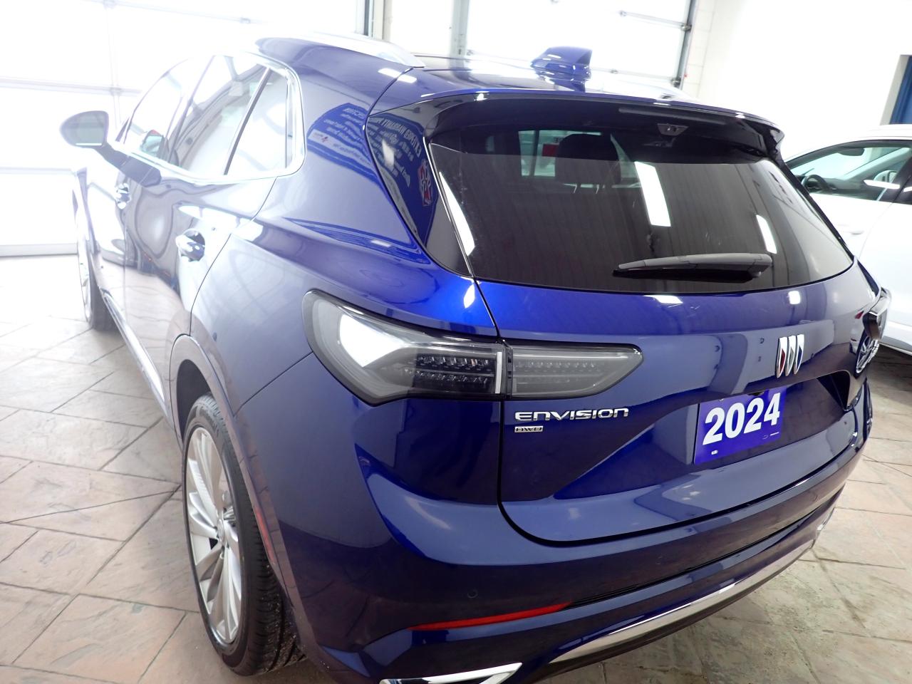 2024 Buick Envision Avenir AWD 4DR LEATHER SUNROOF Photo