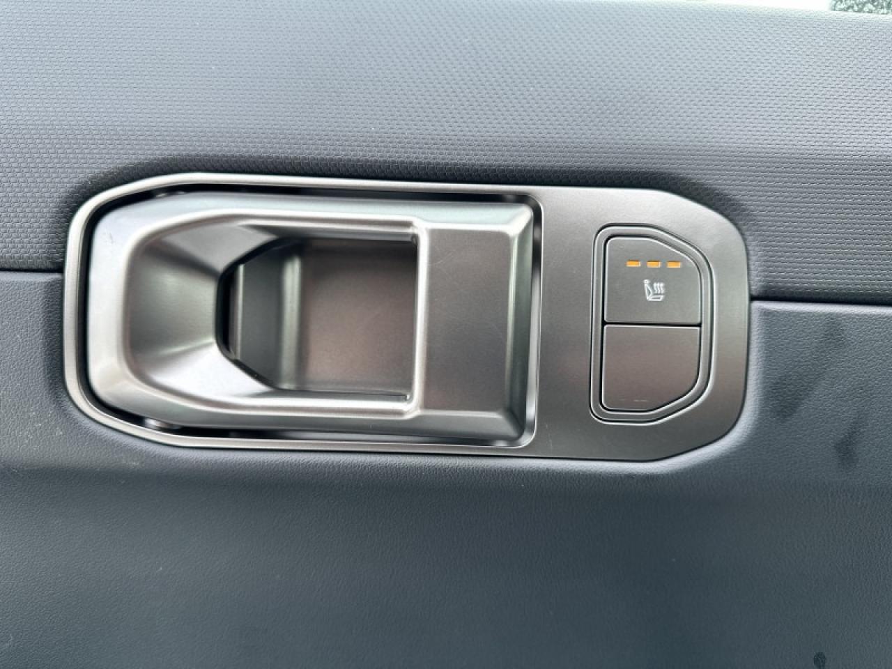 2026 Kia EV4 LIGHT Photo