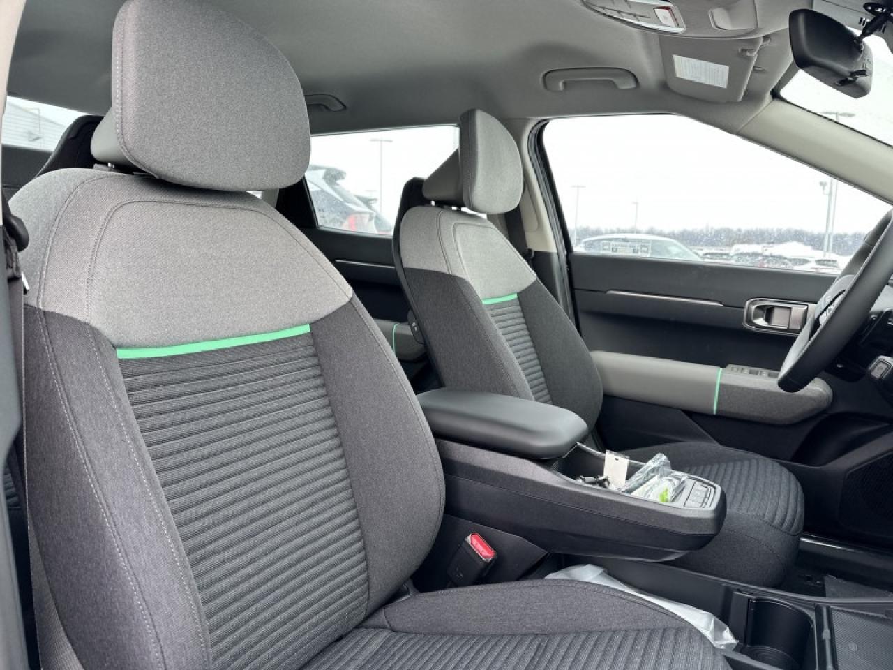 2026 Kia EV4 LIGHT Photo