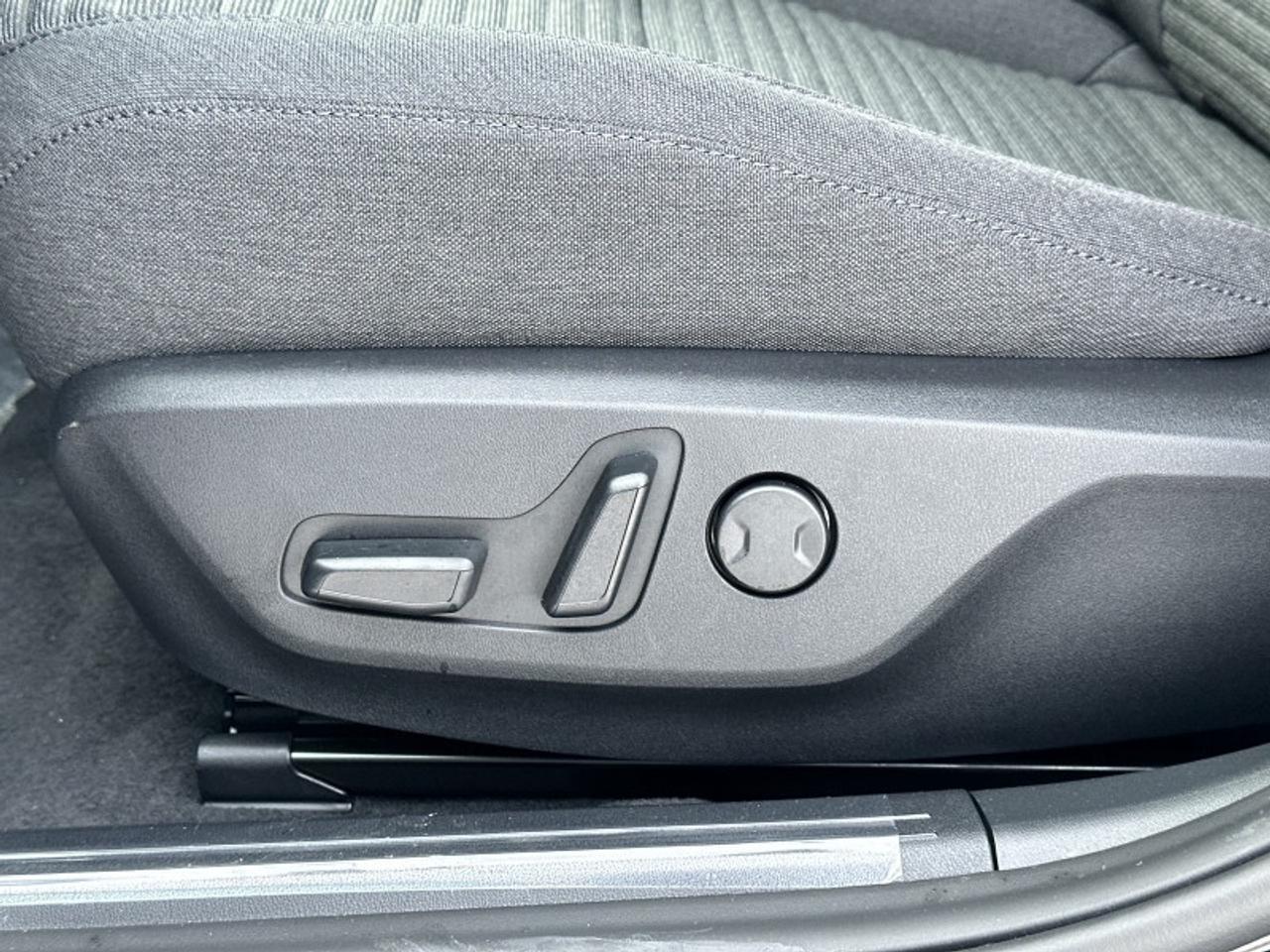 2026 Kia EV4 LIGHT Photo