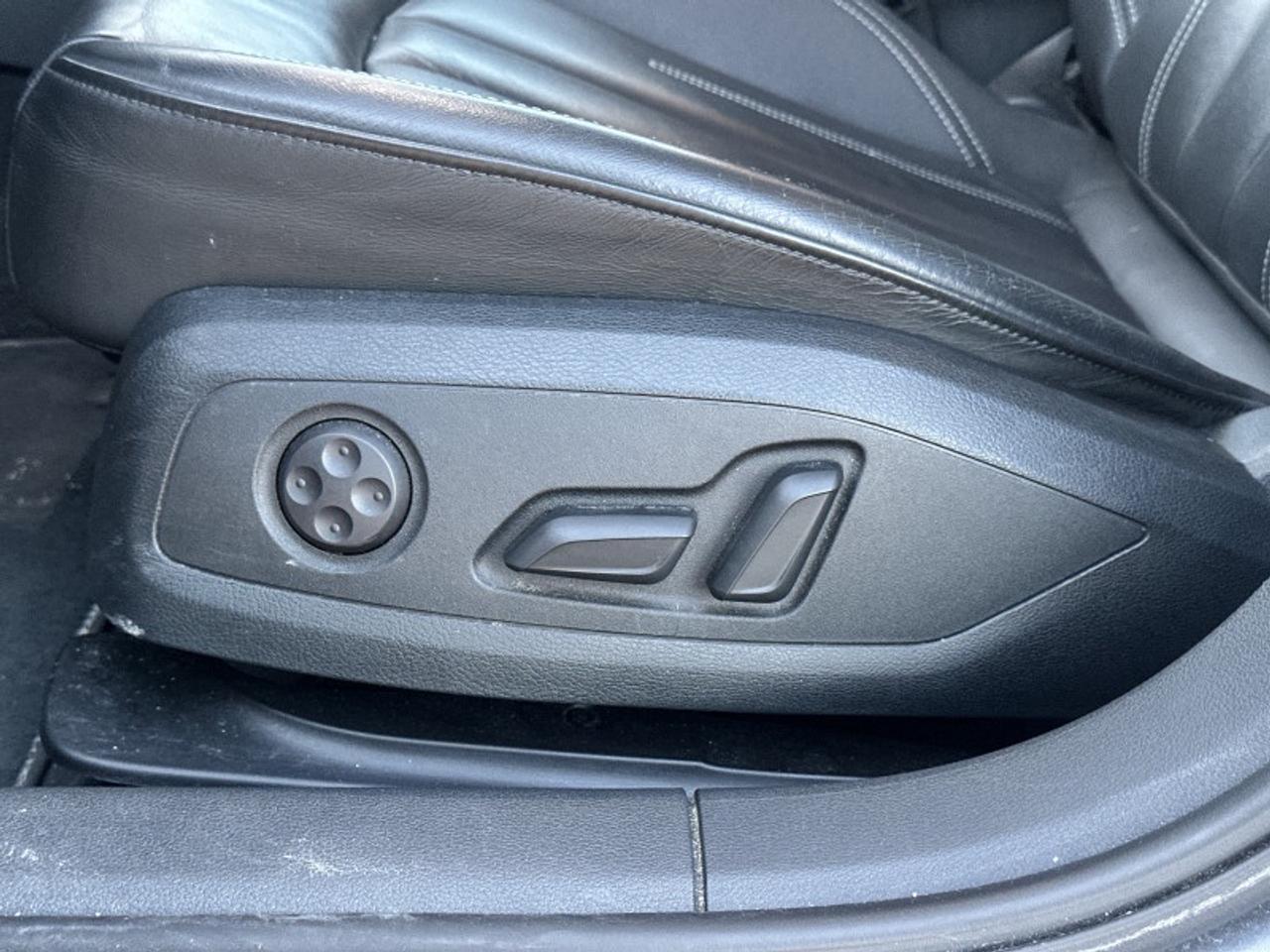 2023 Audi A4 Komfort 45 TFSI quattro Photo