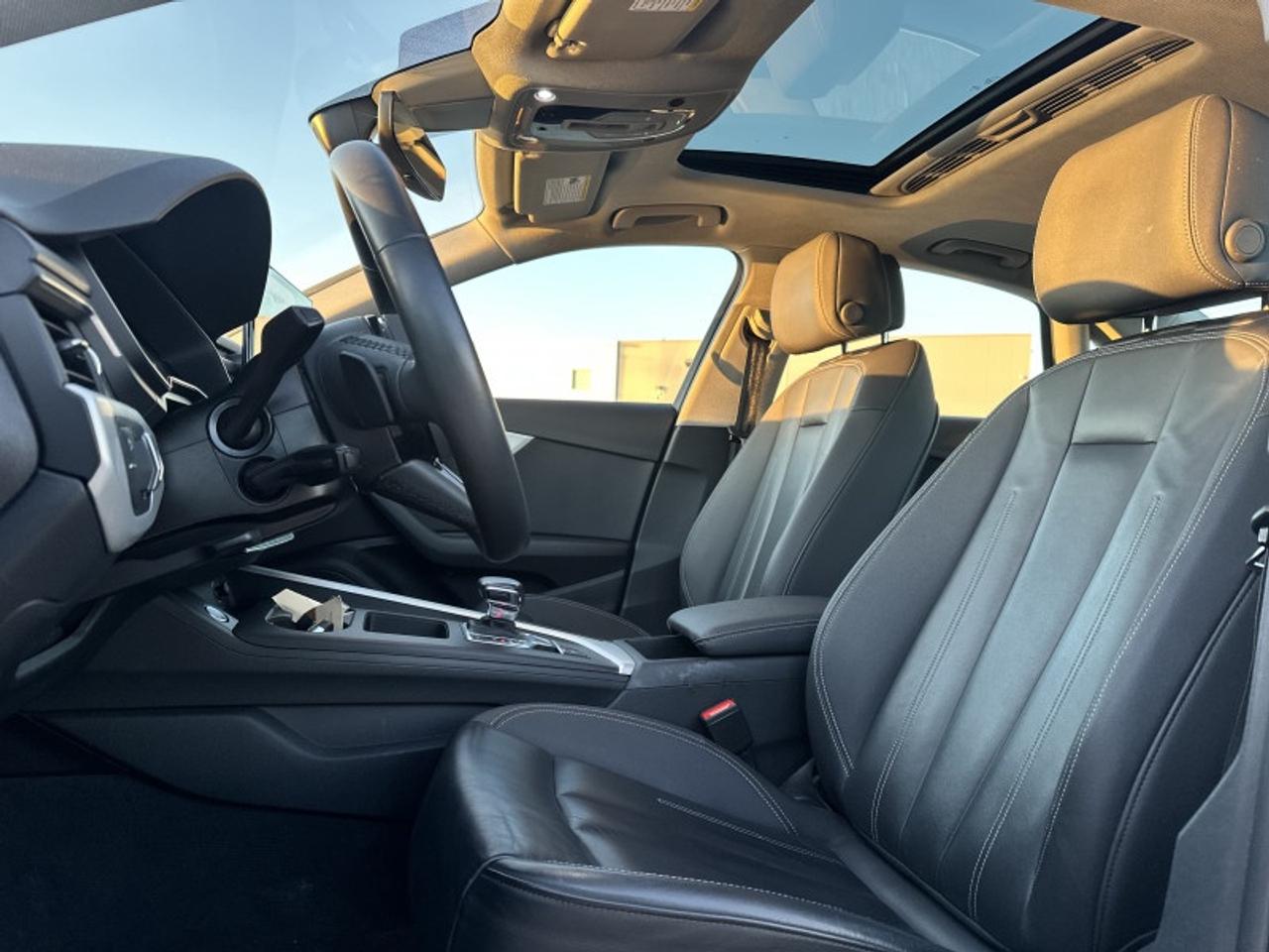 2023 Audi A4 Komfort 45 TFSI quattro Photo