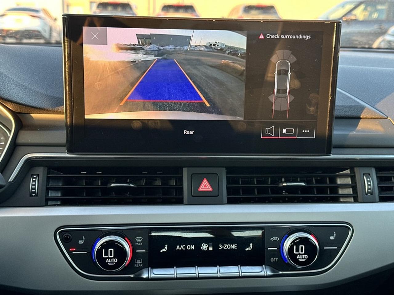 2023 Audi A4 Komfort 45 TFSI quattro Photo